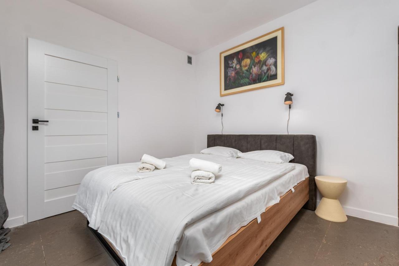 Bialobrzeska 30 By Homeprime Warsaw Ngoại thất bức ảnh
